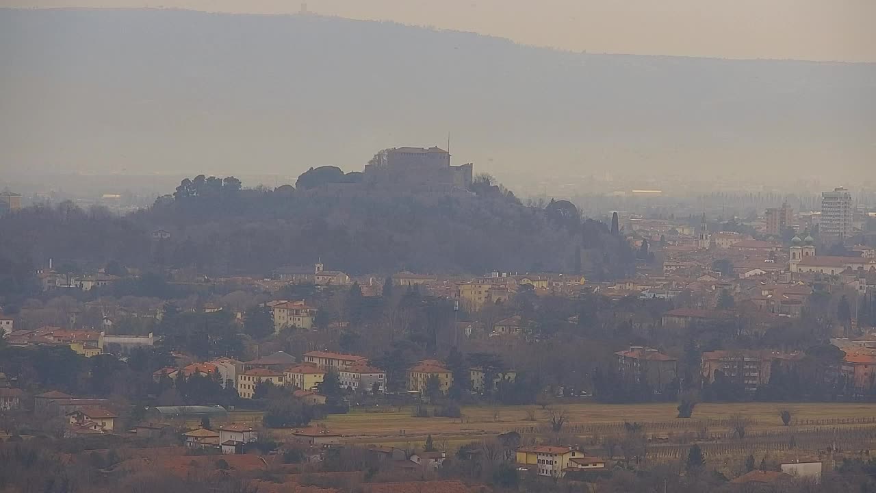 Borderless webcam of Nova Gorica and Gorizia
