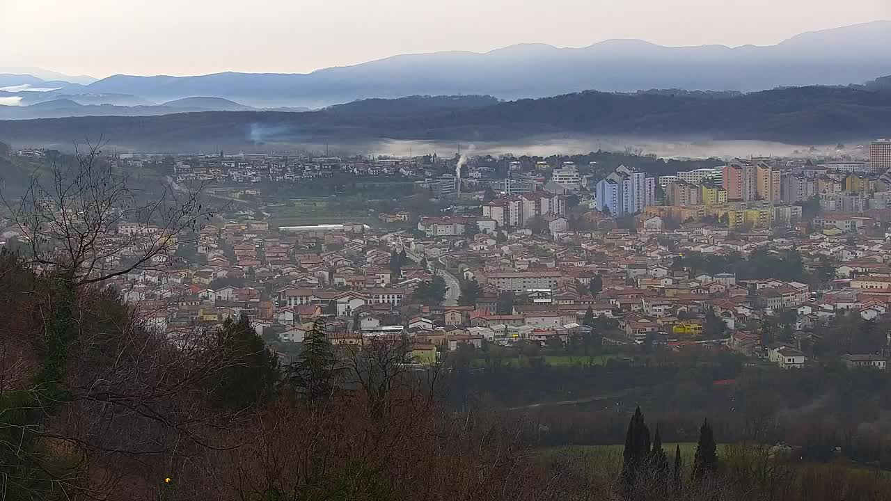 Grenzenlose Webcam: Nova Gorica und Gorizia / Görz live erleben!