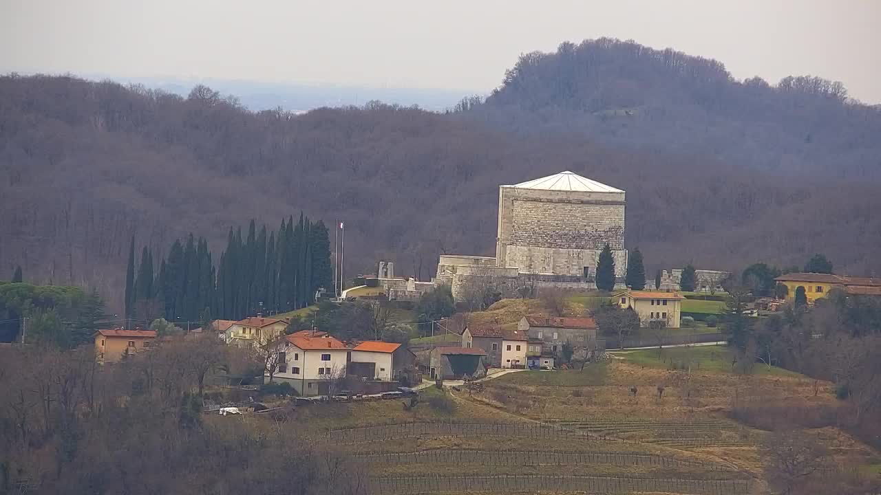 Scopri la Webcam Senza Confini tra Nova Gorica e Gorizia!