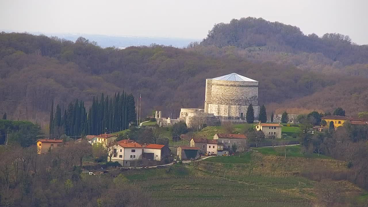Grenzenlose Webcam: Nova Gorica und Gorizia / Görz live erleben!