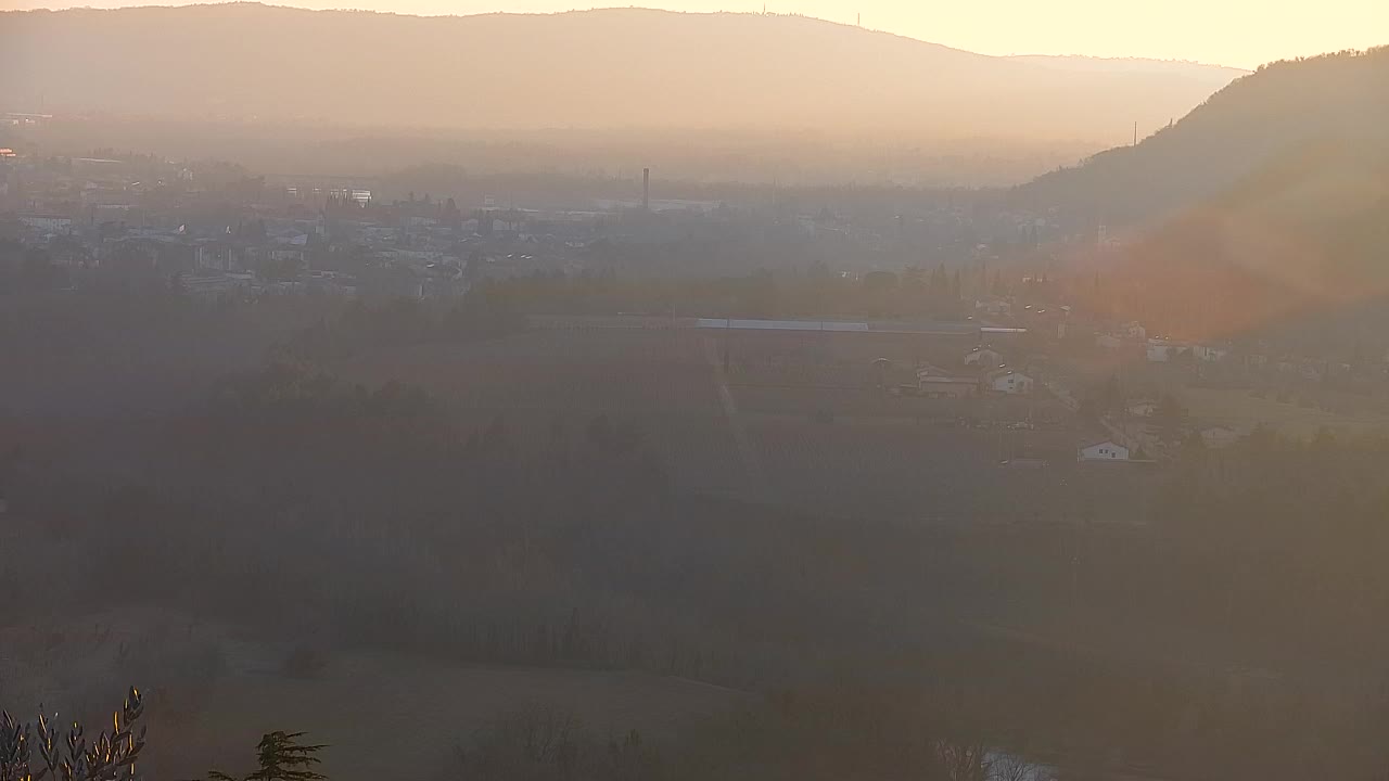 Grenzenlose Webcam: Nova Gorica und Gorizia / Görz live erleben!