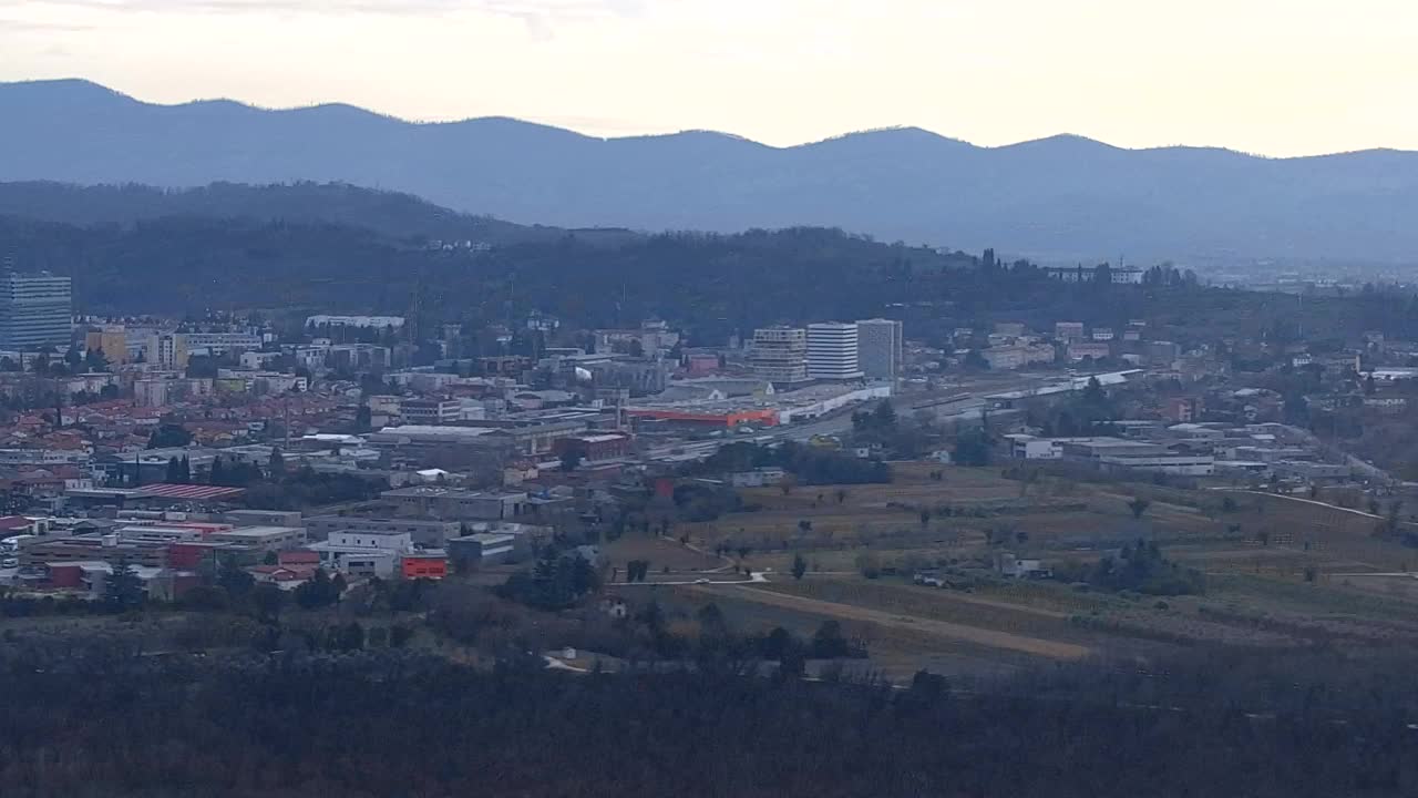 Borderless webcam of Nova Gorica and Gorizia