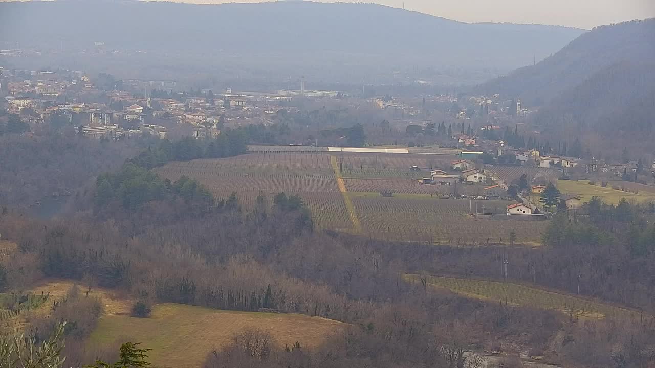 Brezmejna spletna kamera Nova Gorica in Gorica!