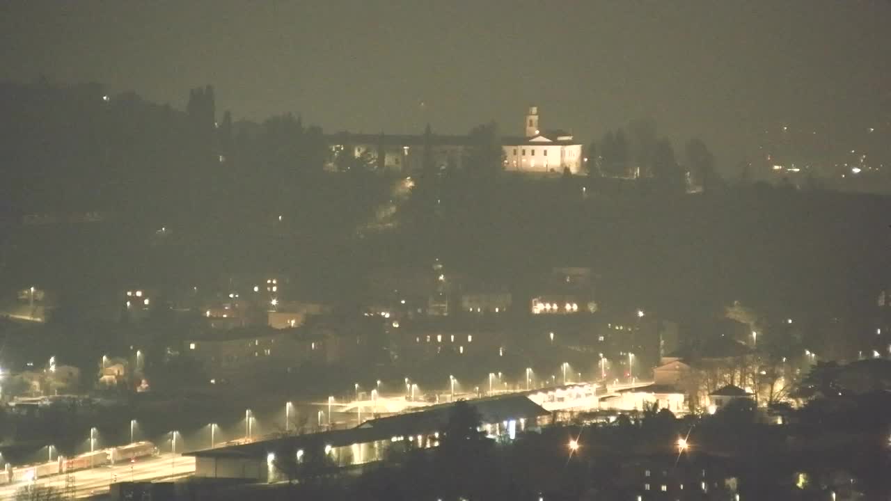 Otkrijte Beskrajnu Web Kameru Nova Gorica i Gorica!