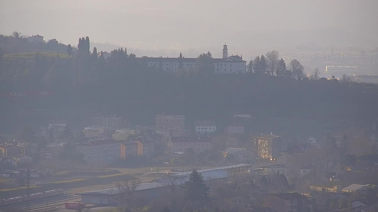 Grenzenlose Webcam: Nova Gorica und Gorizia / Görz live erleben!