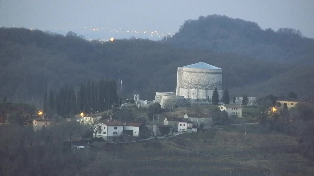 Grenzenlose Webcam: Nova Gorica und Gorizia / Görz live erleben!