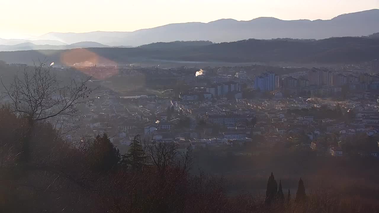 Grenzenlose Webcam: Nova Gorica und Gorizia / Görz live erleben!