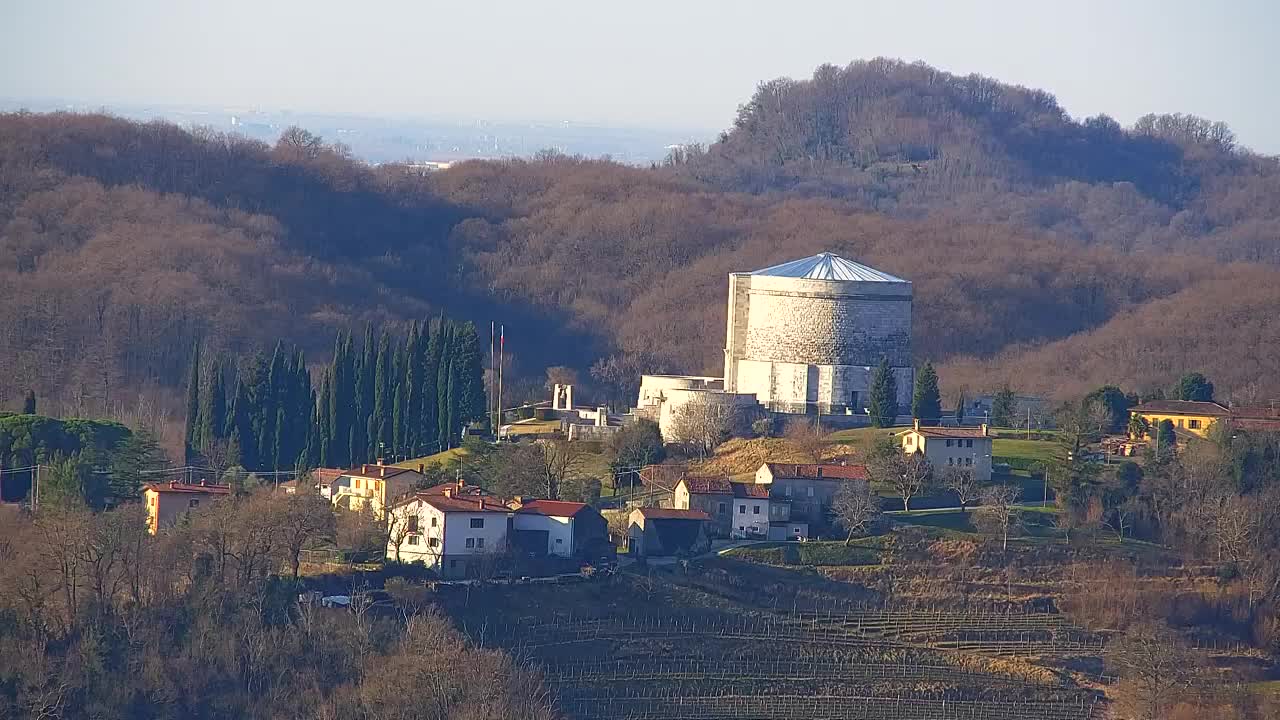 Borderless webcam of Nova Gorica and Gorizia