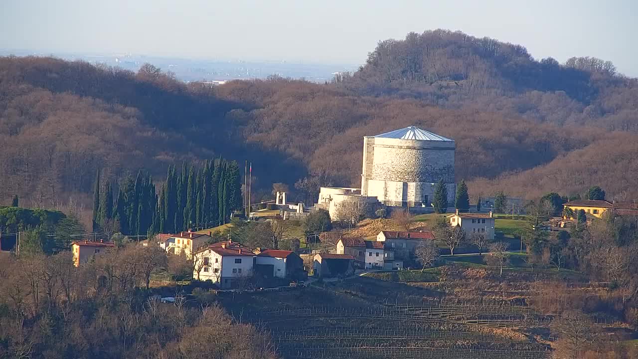 Borderless webcam of Nova Gorica and Gorizia