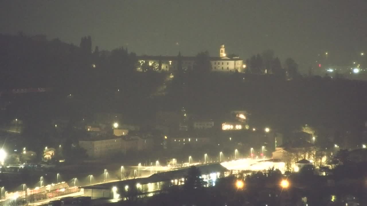 Brezmejna spletna kamera Nova Gorica in Gorica!