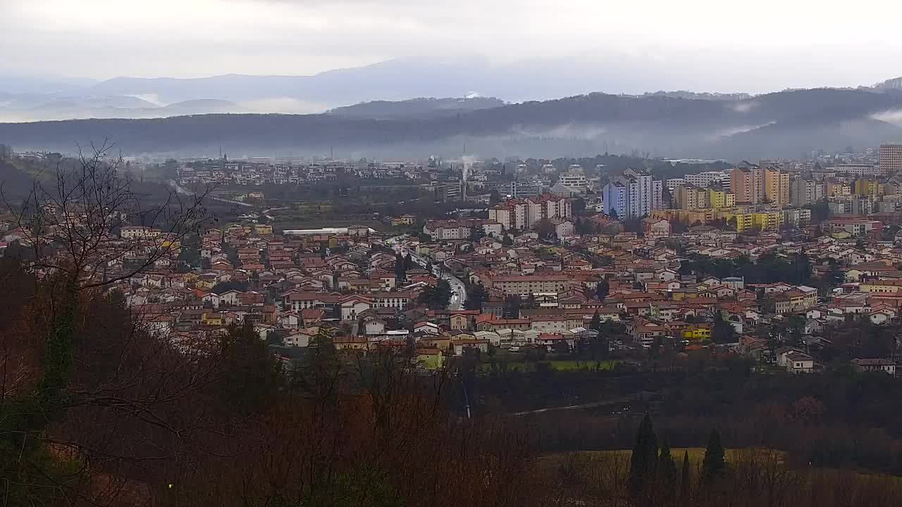 Otkrijte Beskrajnu Web Kameru Nova Gorica i Gorica!