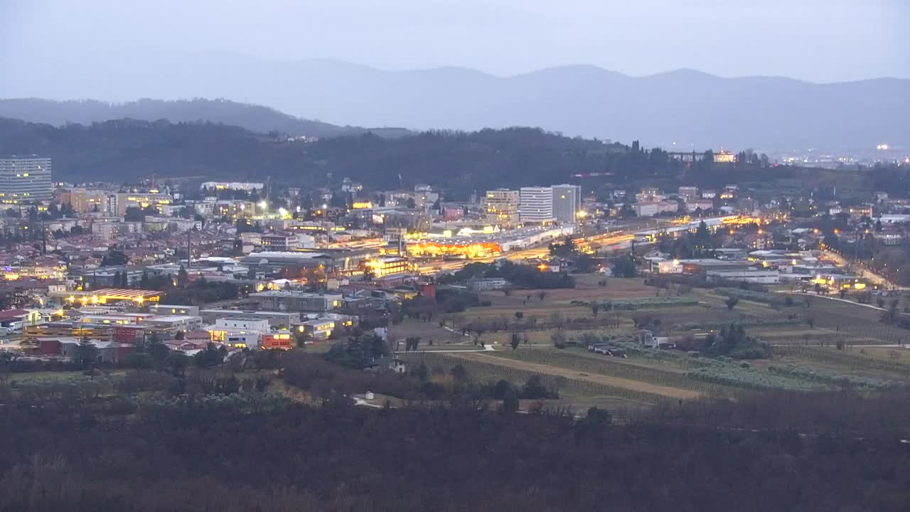 Borderless webcam of Nova Gorica and Gorizia