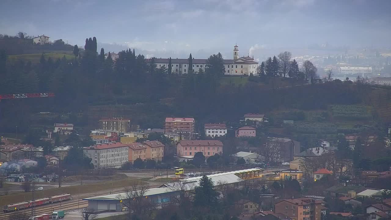 Grenzenlose Webcam: Nova Gorica und Gorizia / Görz live erleben!