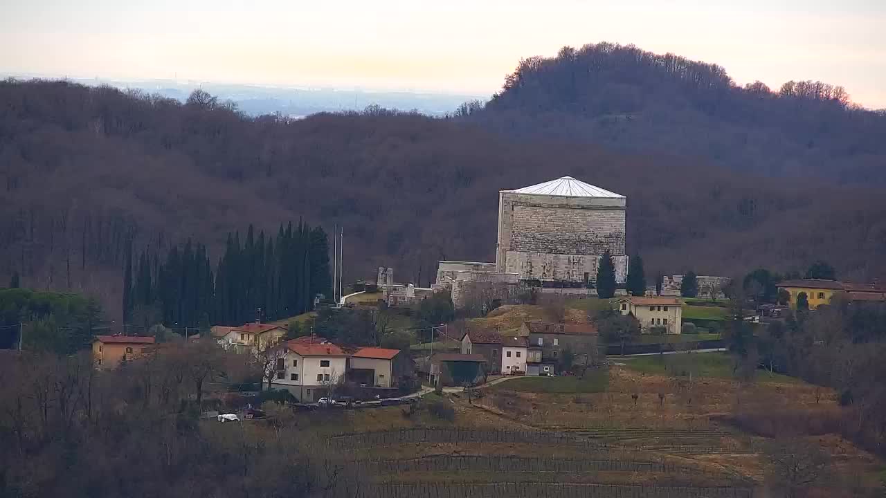 Borderless webcam of Nova Gorica and Gorizia