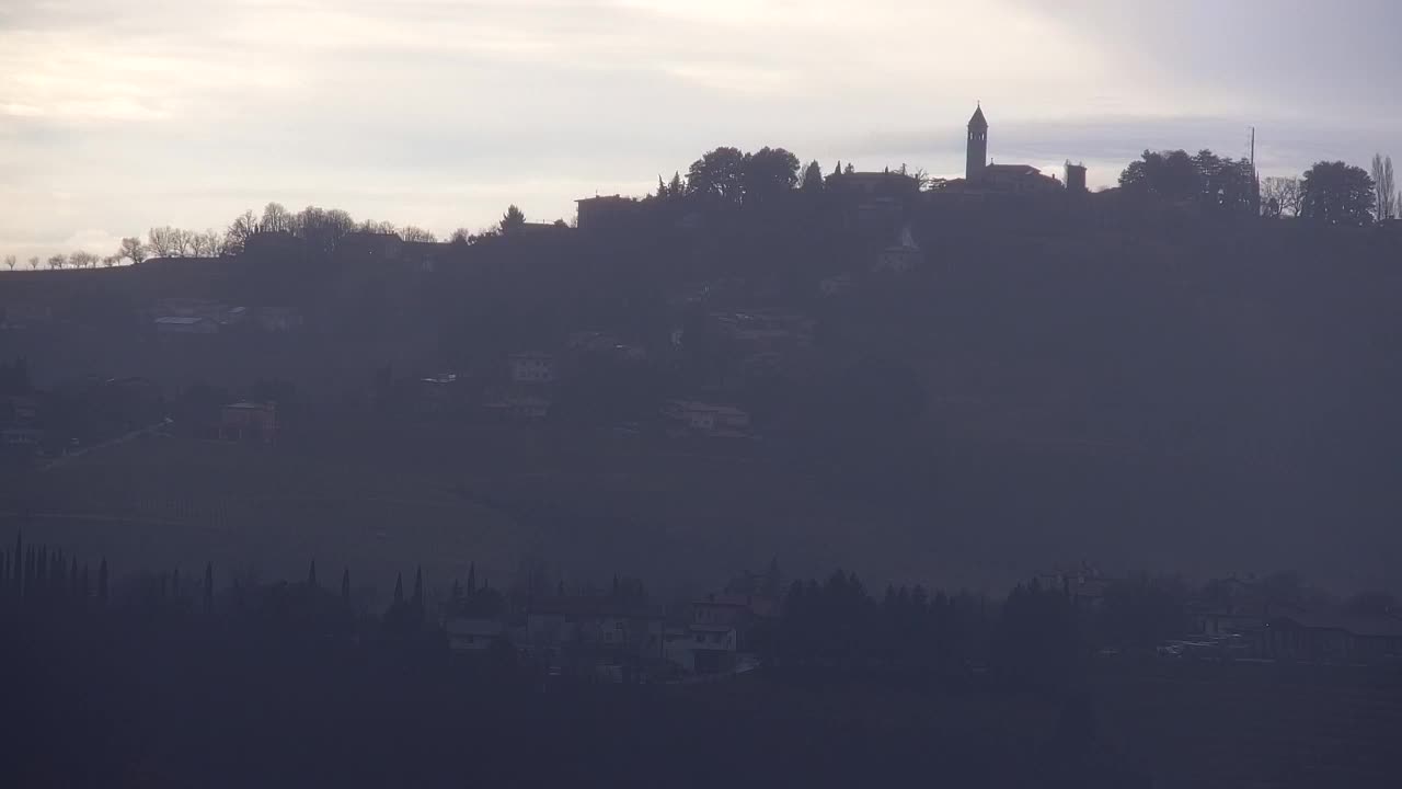 Otkrijte Beskrajnu Web Kameru Nova Gorica i Gorica!