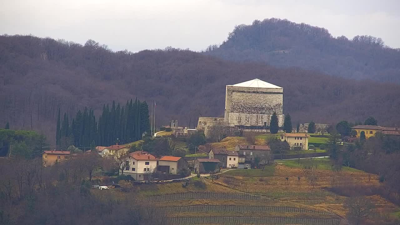 Scopri la Webcam Senza Confini tra Nova Gorica e Gorizia!