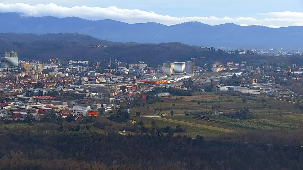 Borderless webcam of Nova Gorica and Gorizia