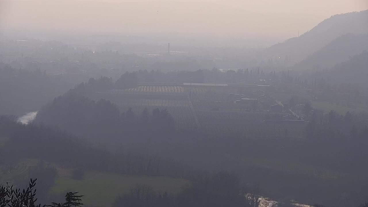 Borderless webcam of Nova Gorica and Gorizia