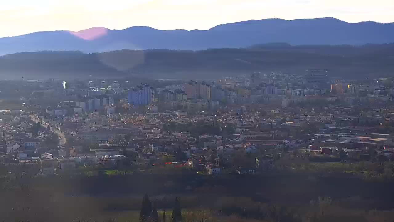 Borderless webcam of Nova Gorica and Gorizia