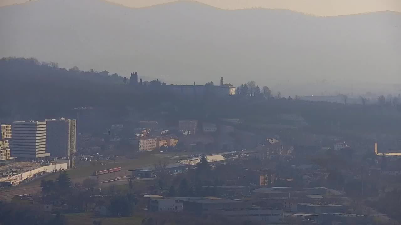 Scopri la Webcam Senza Confini tra Nova Gorica e Gorizia!