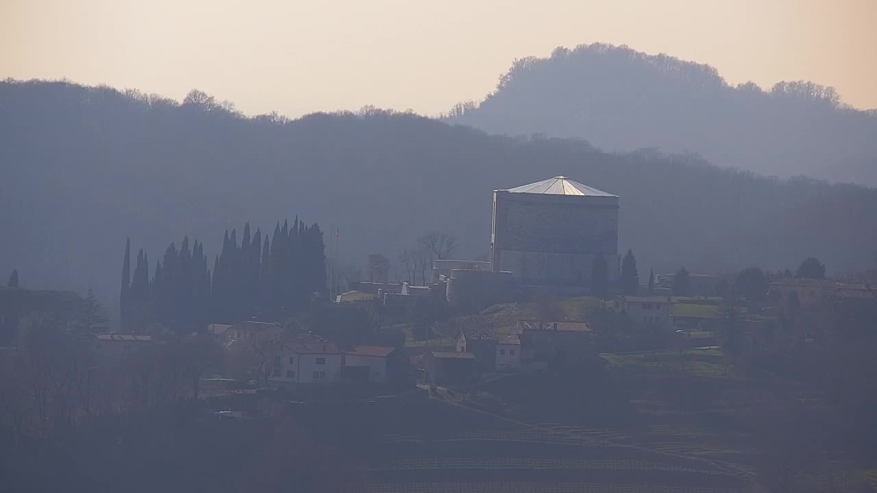 Borderless webcam of Nova Gorica and Gorizia