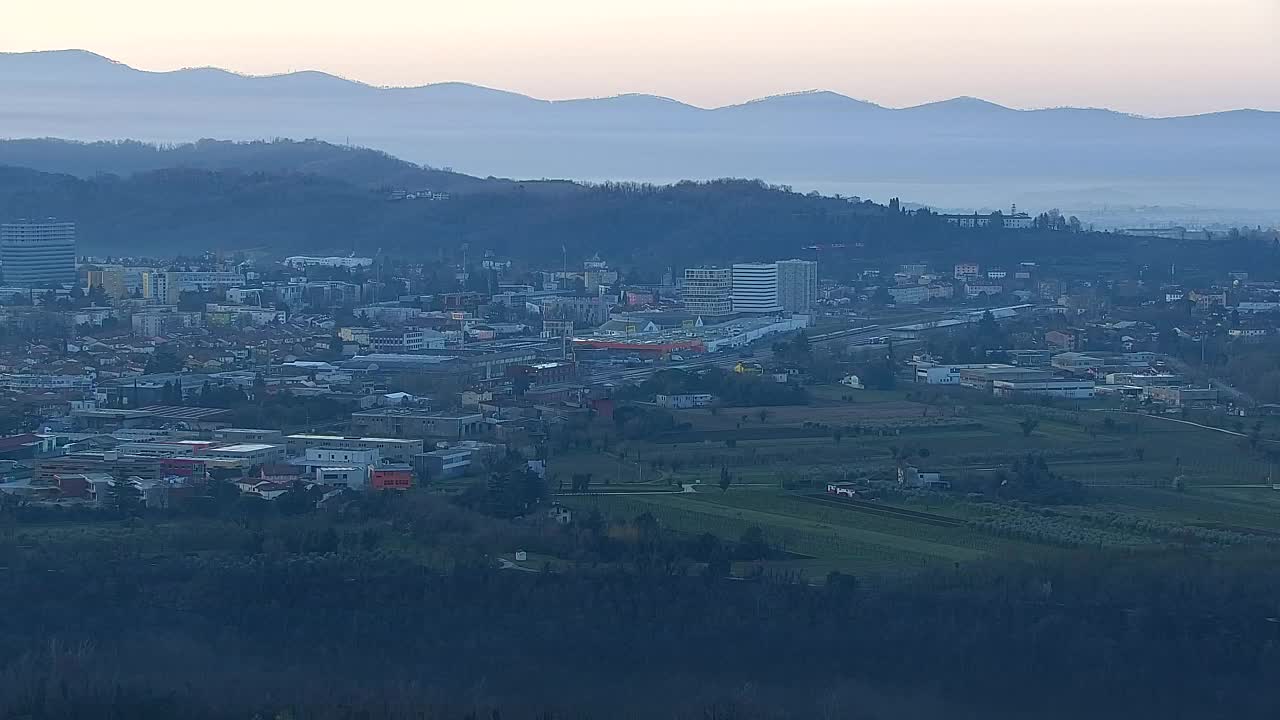 Grenzenlose Webcam: Nova Gorica und Gorizia / Görz live erleben!