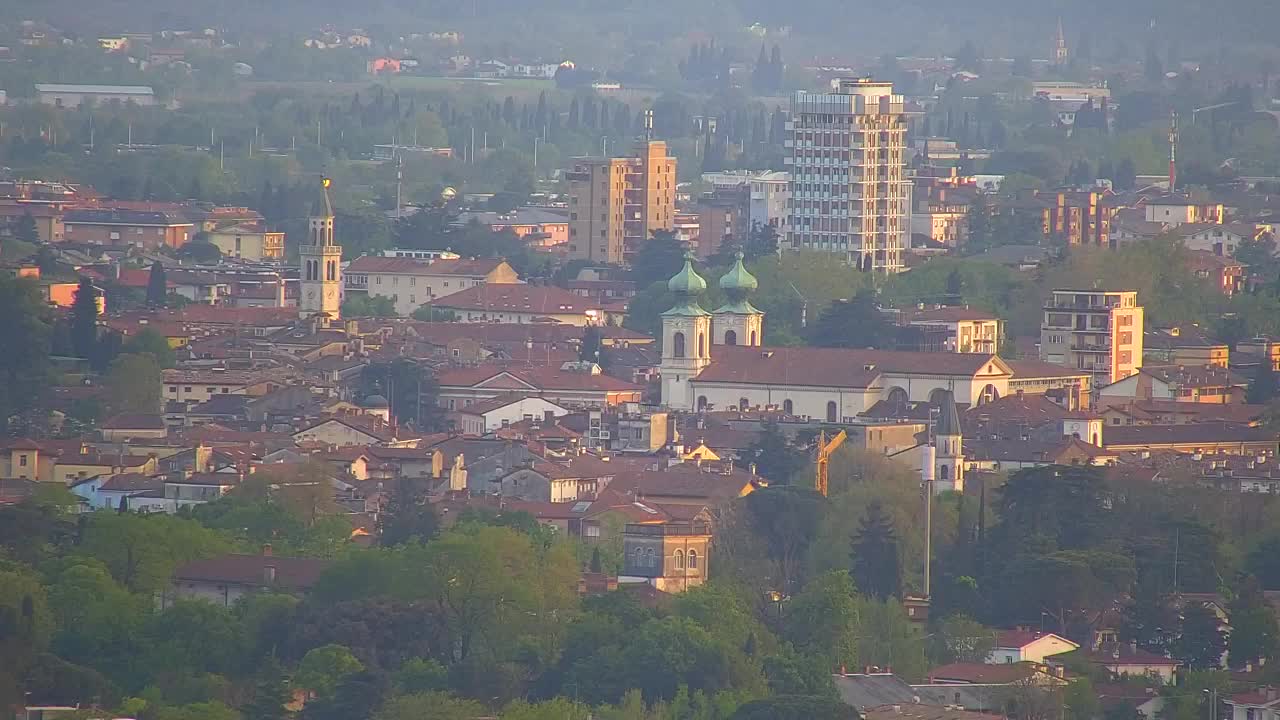 Scopri la Webcam Senza Confini tra Nova Gorica e Gorizia!