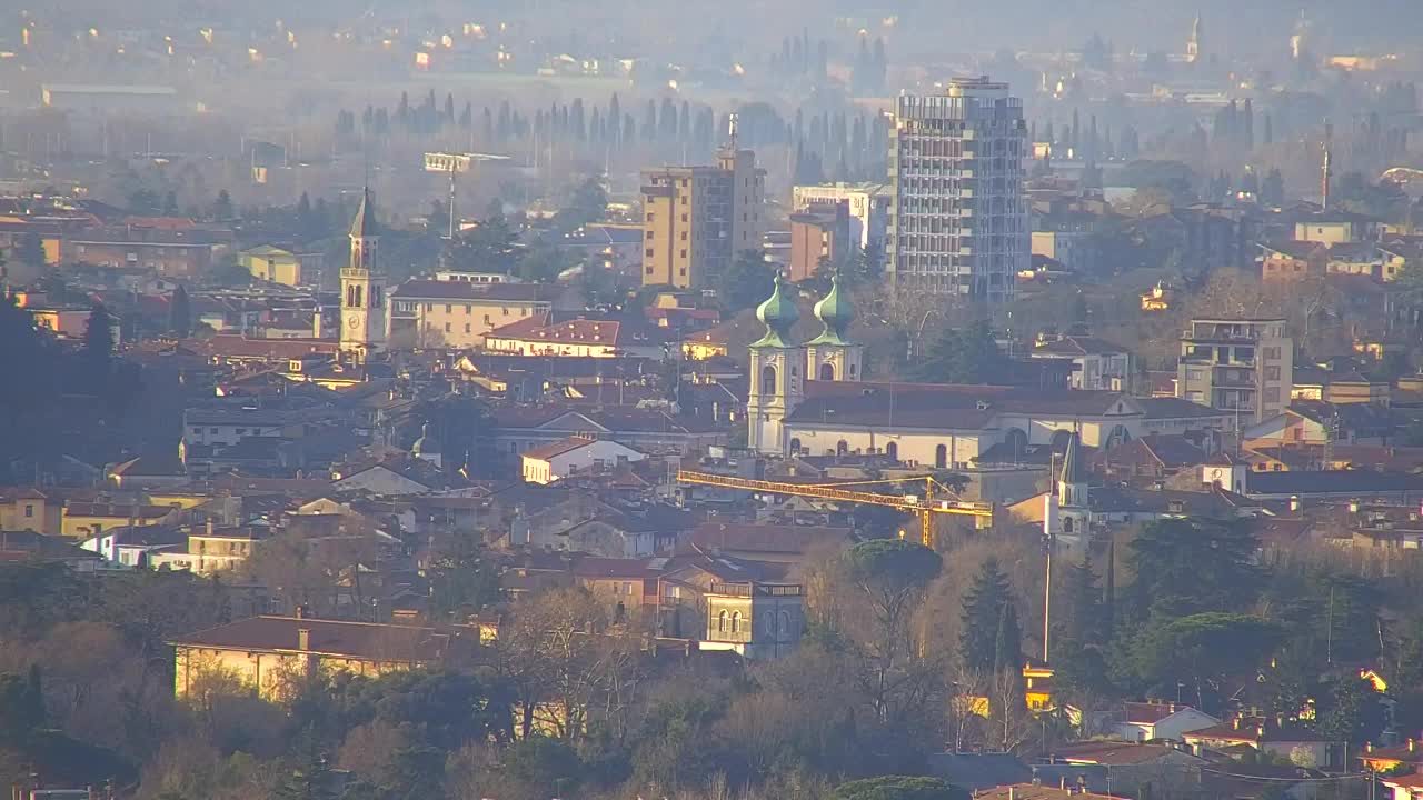 Borderless webcam of Nova Gorica and Gorizia