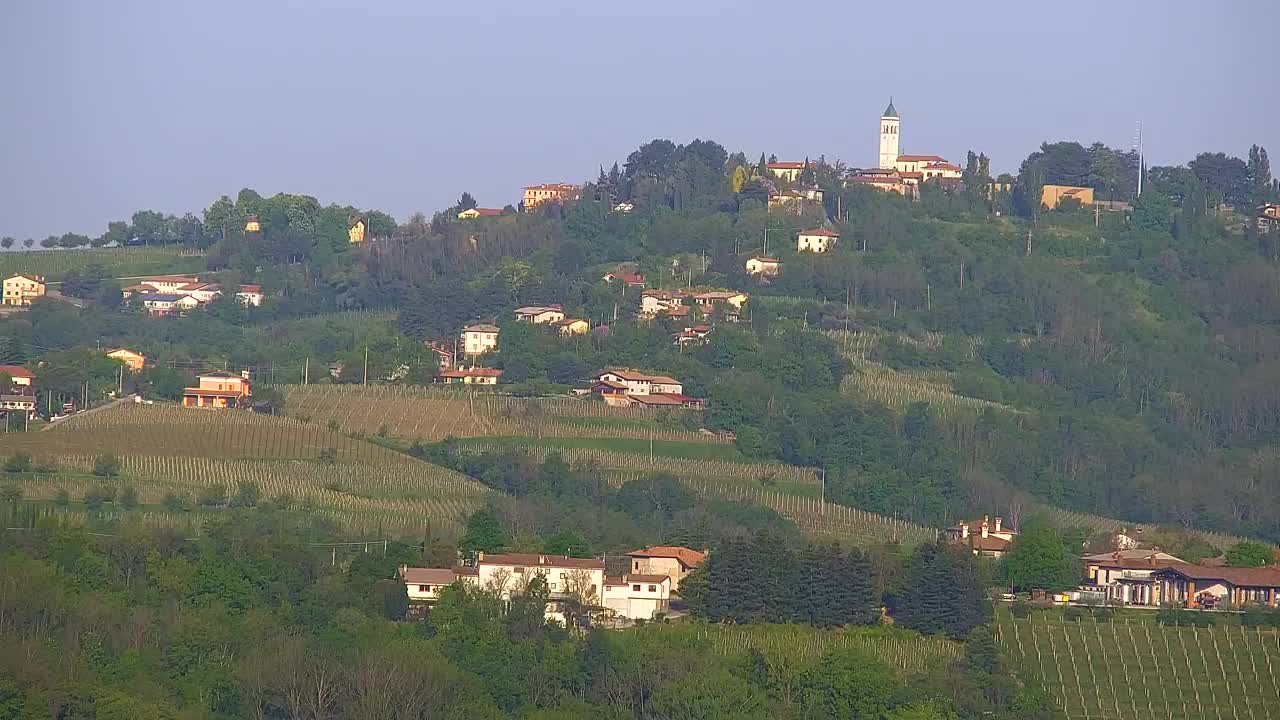 Borderless webcam of Nova Gorica and Gorizia