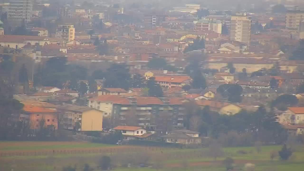 Otkrijte Beskrajnu Web Kameru Nova Gorica i Gorica!