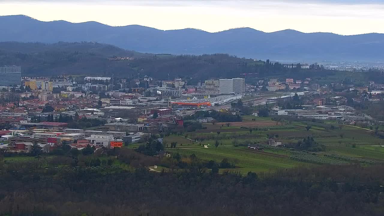 Borderless webcam of Nova Gorica and Gorizia