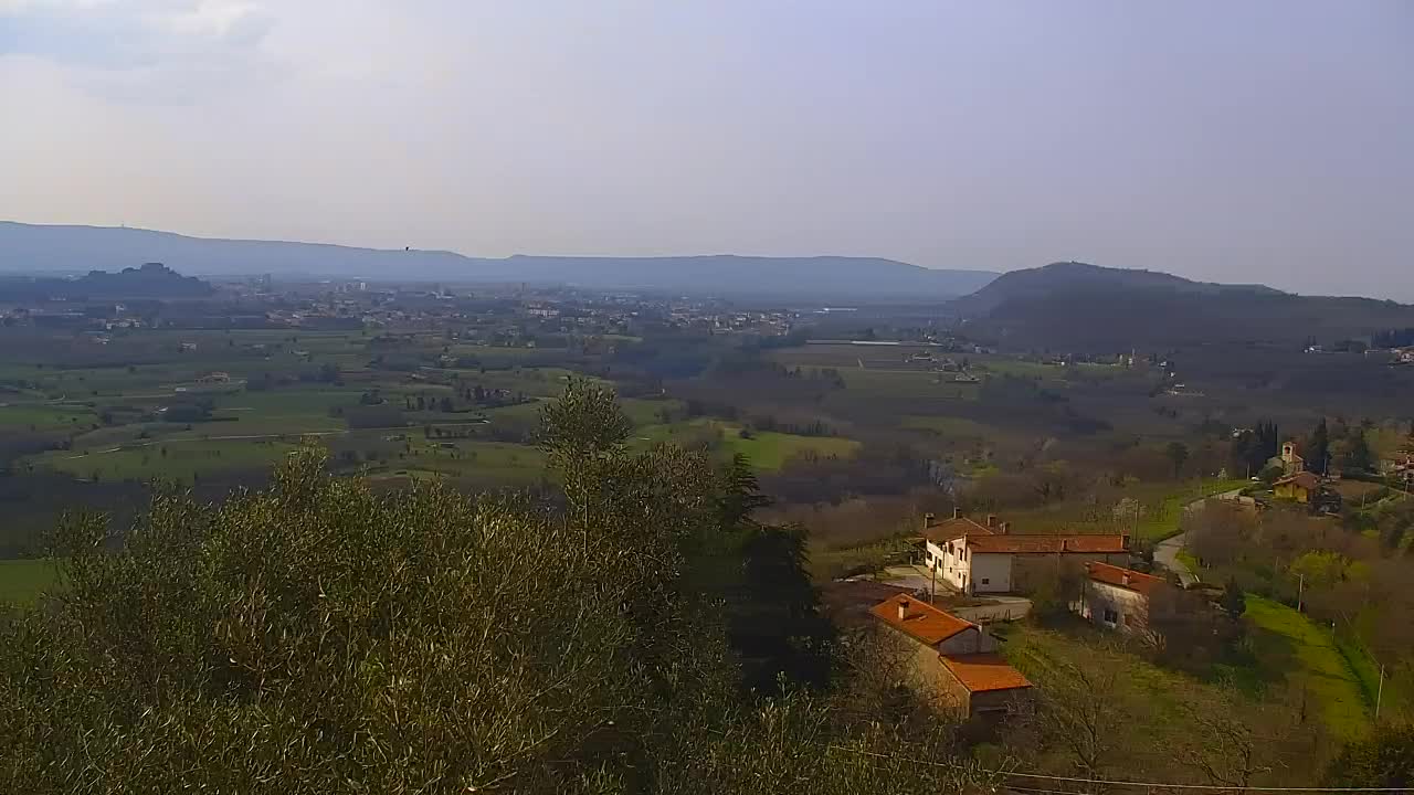 Scopri la Webcam Senza Confini tra Nova Gorica e Gorizia!