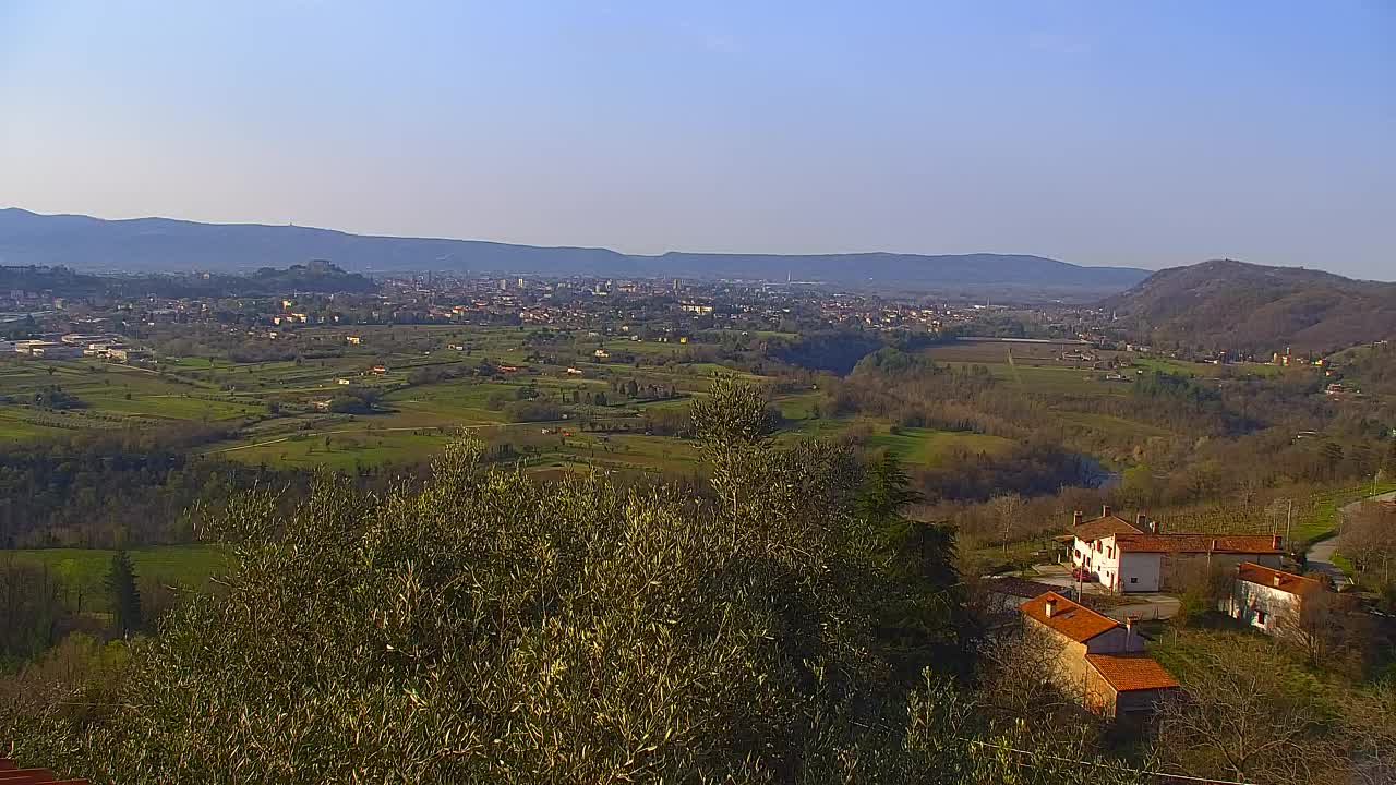 Grenzenlose Webcam: Nova Gorica und Gorizia / Görz live erleben!