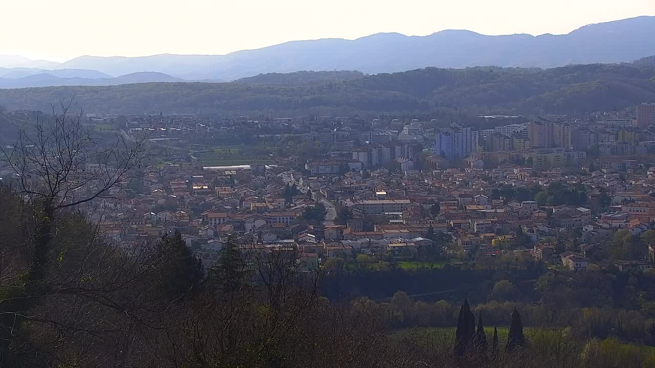 Scopri la Webcam Senza Confini tra Nova Gorica e Gorizia!