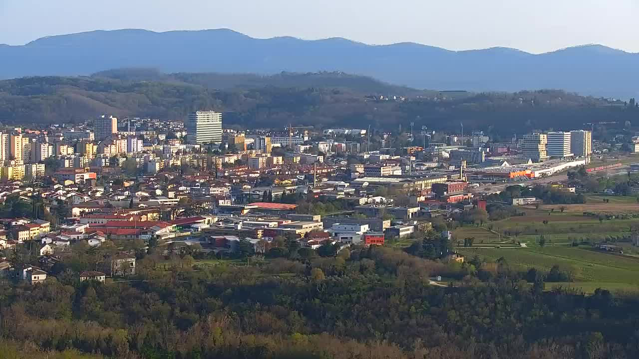 Scopri la Webcam Senza Confini tra Nova Gorica e Gorizia!