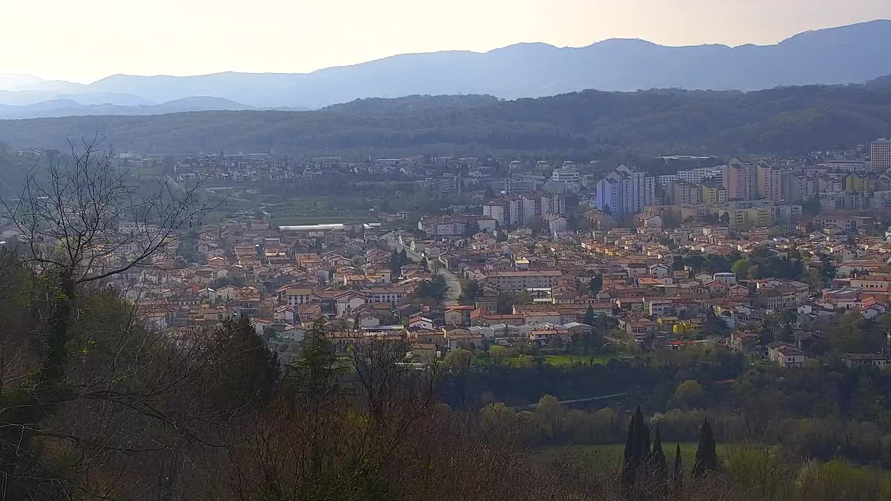 Borderless webcam of Nova Gorica and Gorizia