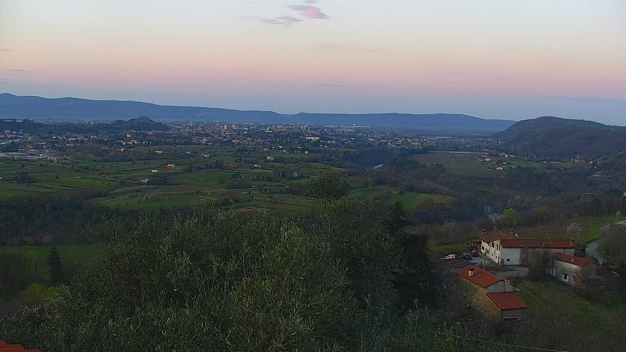 Borderless webcam of Nova Gorica and Gorizia