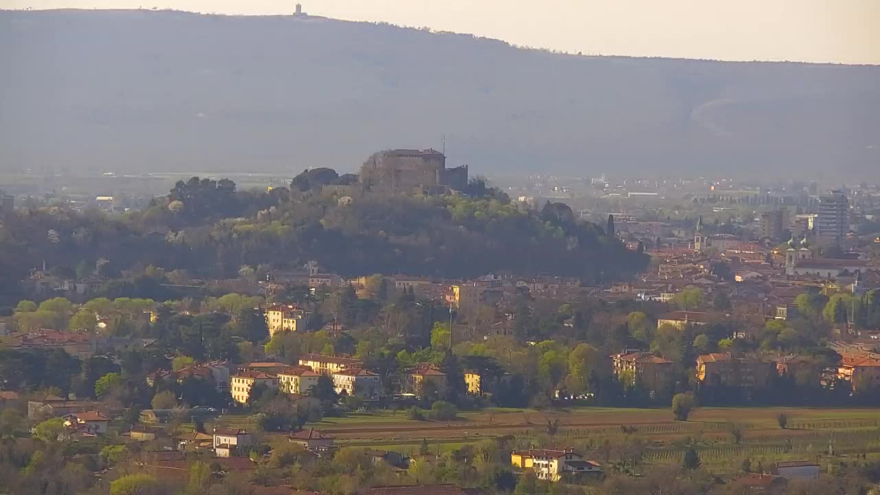 Borderless webcam of Nova Gorica and Gorizia