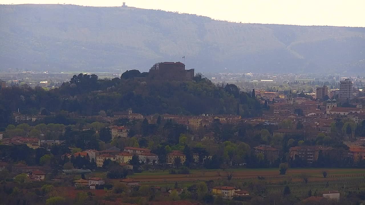 Grenzenlose Webcam: Nova Gorica und Gorizia / Görz live erleben!