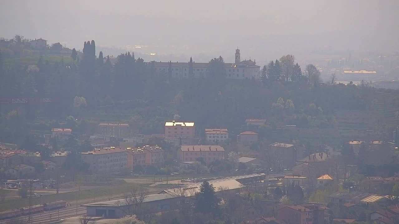 Scopri la Webcam Senza Confini tra Nova Gorica e Gorizia!