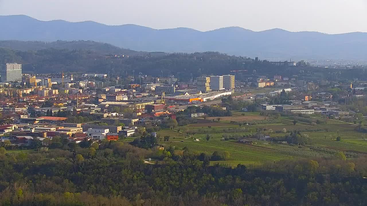 Scopri la Webcam Senza Confini tra Nova Gorica e Gorizia!