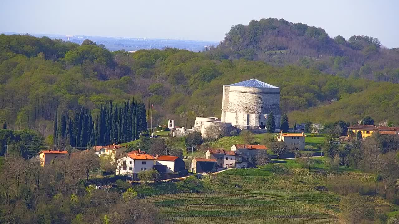 Grenzenlose Webcam: Nova Gorica und Gorizia / Görz live erleben!