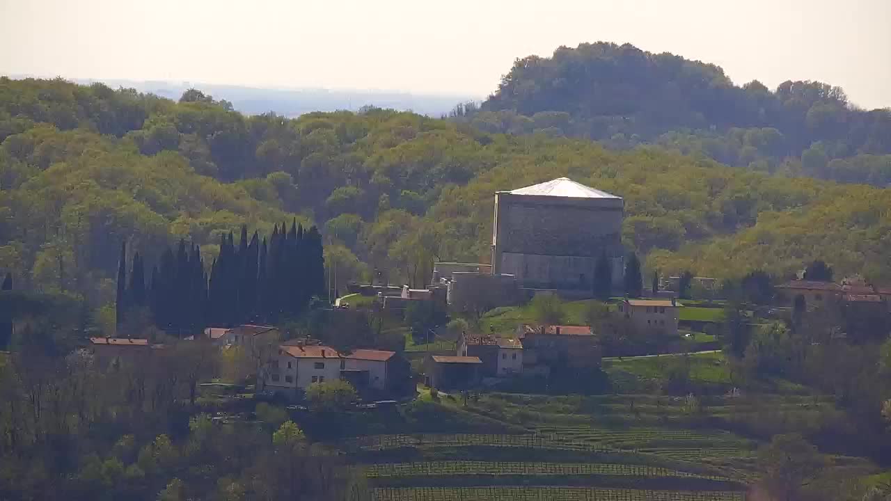 Scopri la Webcam Senza Confini tra Nova Gorica e Gorizia!