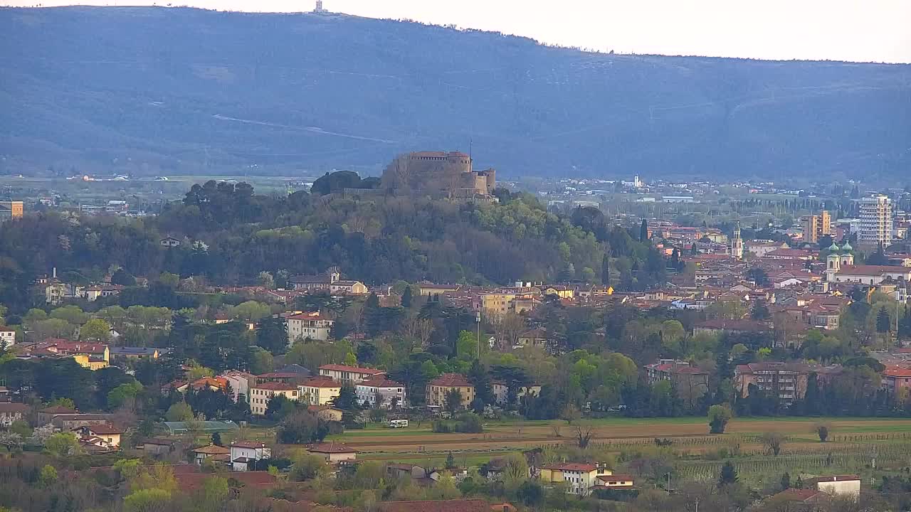 Borderless webcam of Nova Gorica and Gorizia