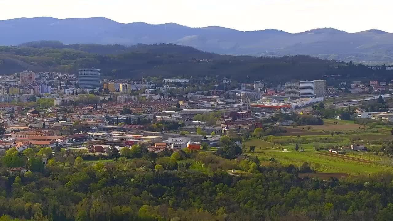 Borderless webcam of Nova Gorica and Gorizia