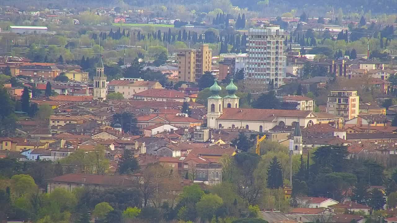 Otkrijte Beskrajnu Web Kameru Nova Gorica i Gorica!