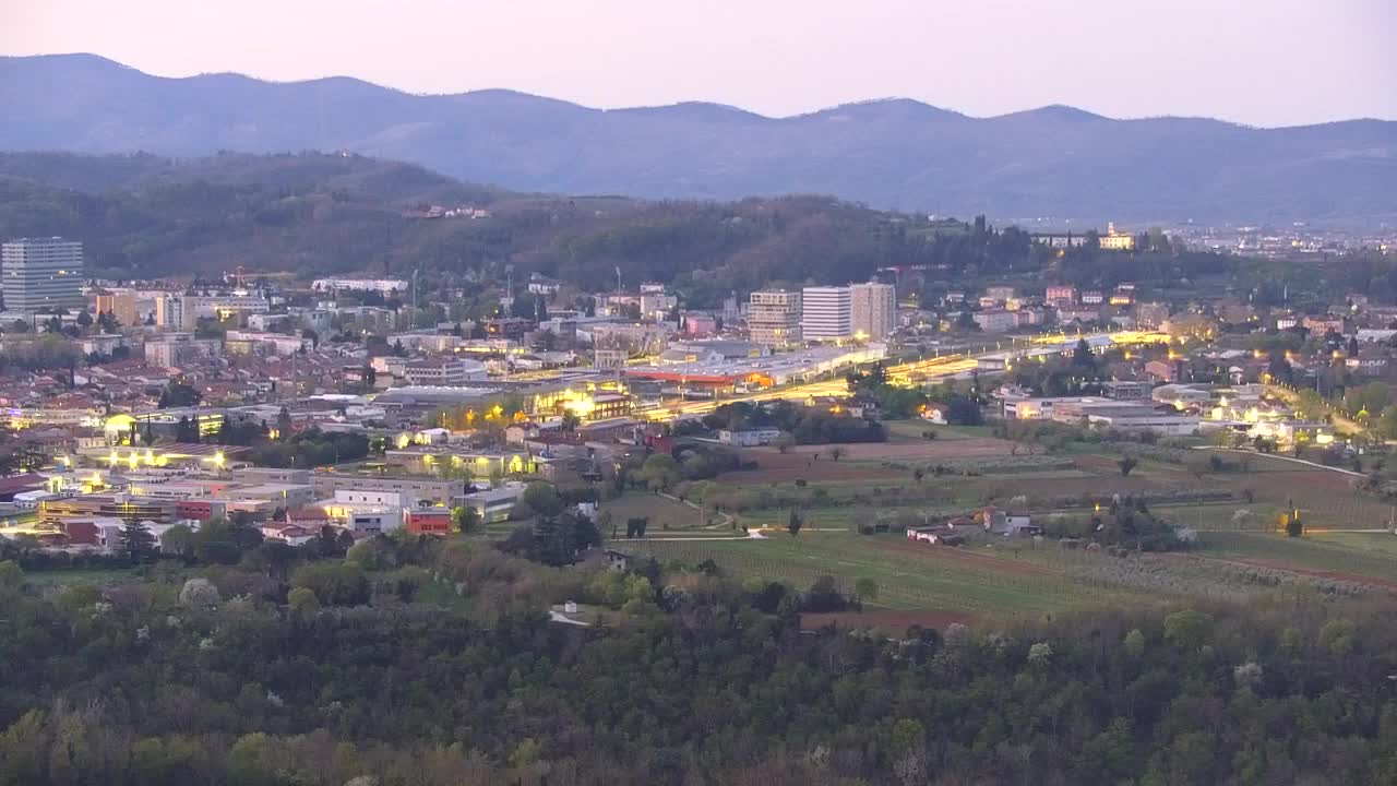 Borderless webcam of Nova Gorica and Gorizia