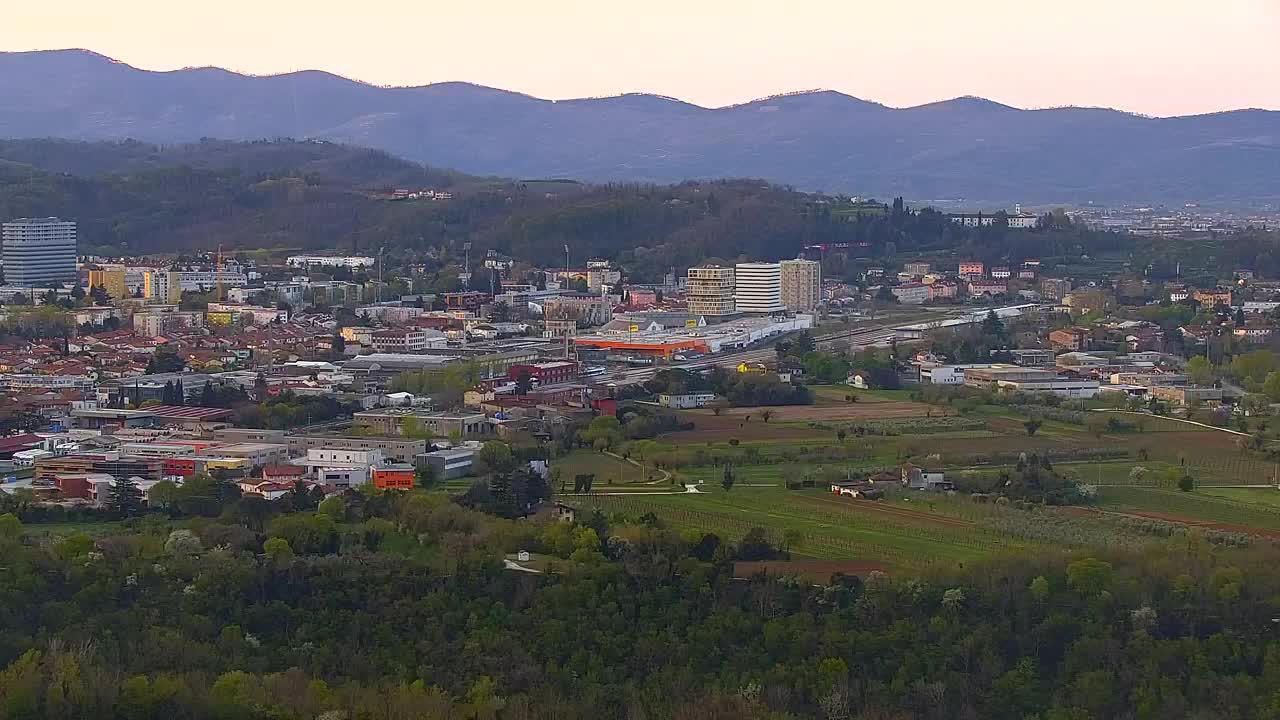 Grenzenlose Webcam: Nova Gorica und Gorizia / Görz live erleben!