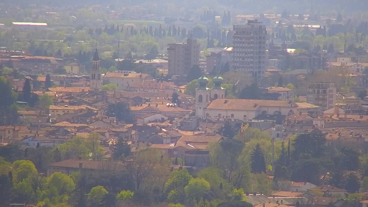 Otkrijte Beskrajnu Web Kameru Nova Gorica i Gorica!