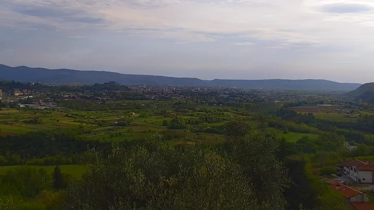Grenzenlose Webcam: Nova Gorica und Gorizia / Görz live erleben!